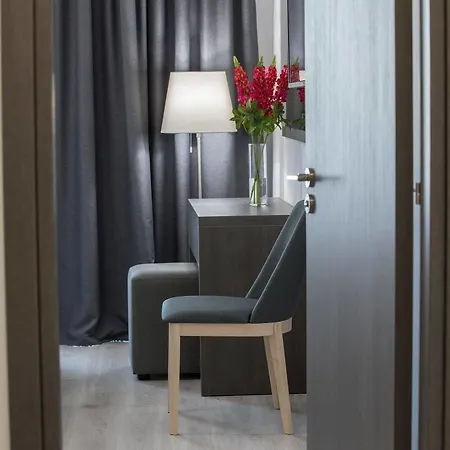 Petrou Bros Szálloda Lárnaka