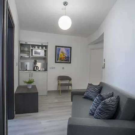 Szálloda Petrou Bros