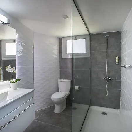 Petrou Bros Szálloda Lárnaka