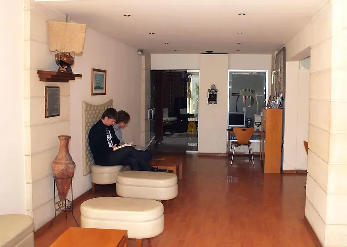 ホテル Petrou Bros *