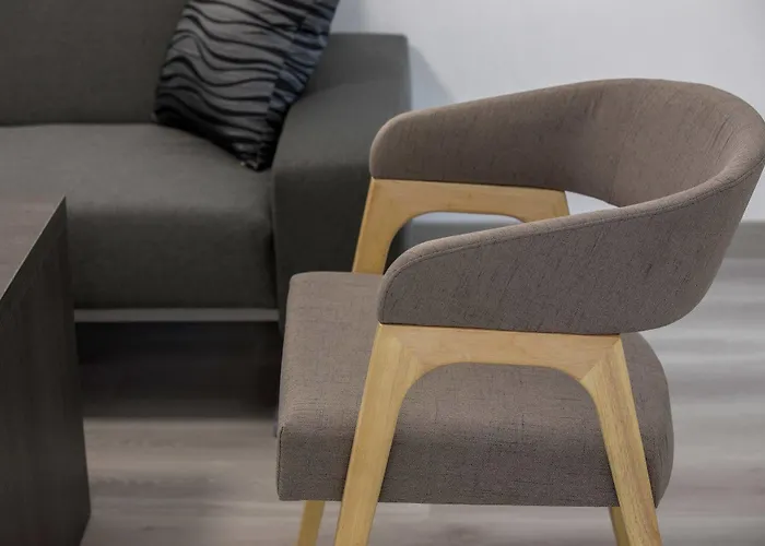 ホテル Petrou Bros ラルナカ