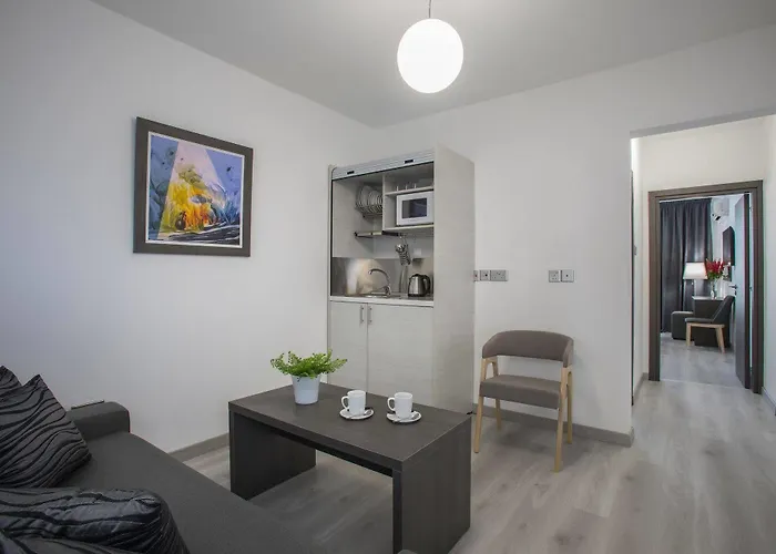 Petrou Bros ホテル *