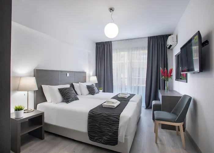 ホテル Petrou Bros