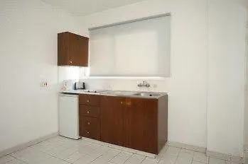 Отель Petrou Bros *