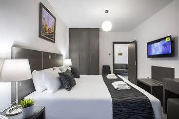 Отель Petrou Bros *