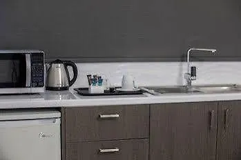 Отель Petrou Bros *